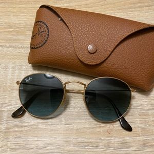 Ray-Ban RB3447 Round Metal Sunglasses Blue Gradient